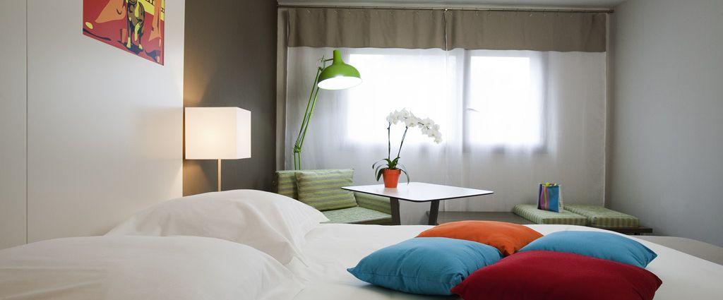 Hôtel 3 étoiles Ambilly - Chambre Triple - Ibis Style Annemasse Genève - Longitude Hotel