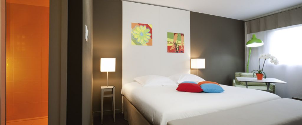 Hôtel 3 étoiles Ambilly - Décoration Chambre - Ibis Style Annemasse Genève - Longitude Hotel